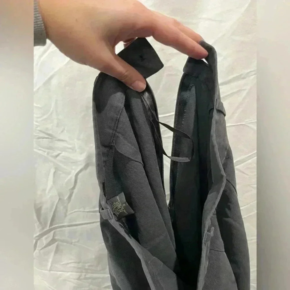 Vintage Banana Republic 100% Silk Gray Pants High Waist Size 2 - Picture 6 of 6